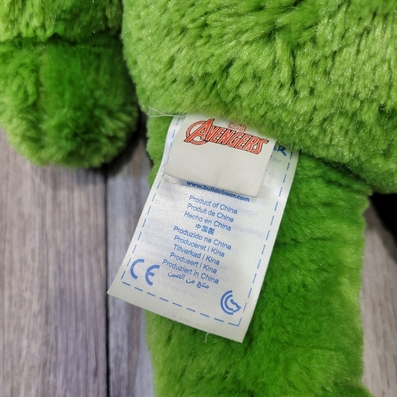 Marvel Avengers Exclusive Hulk stuffed Build A Bear character green - Picture 2 of 8